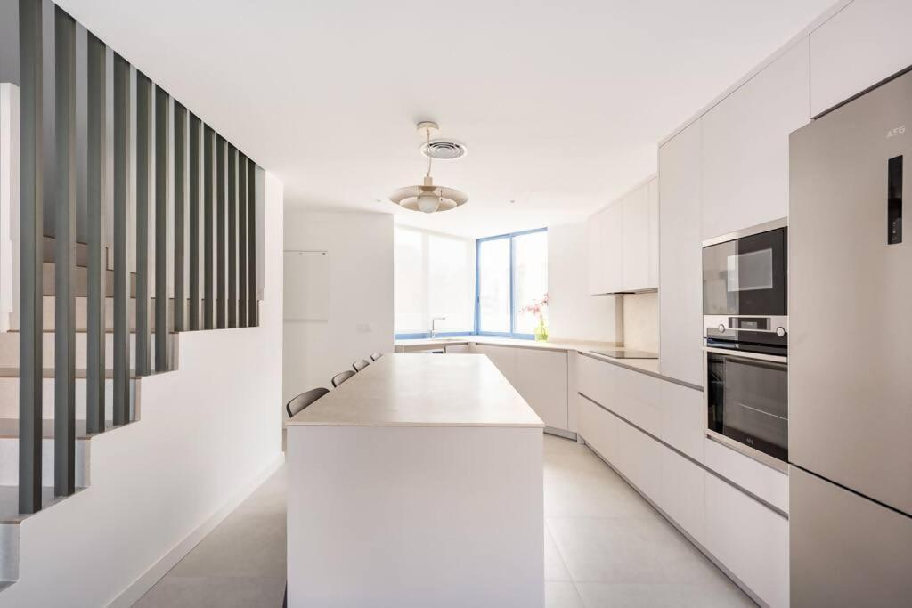 Marbella House Imponente Atico Con Piscina Privadaアパートメント エクステリア 写真