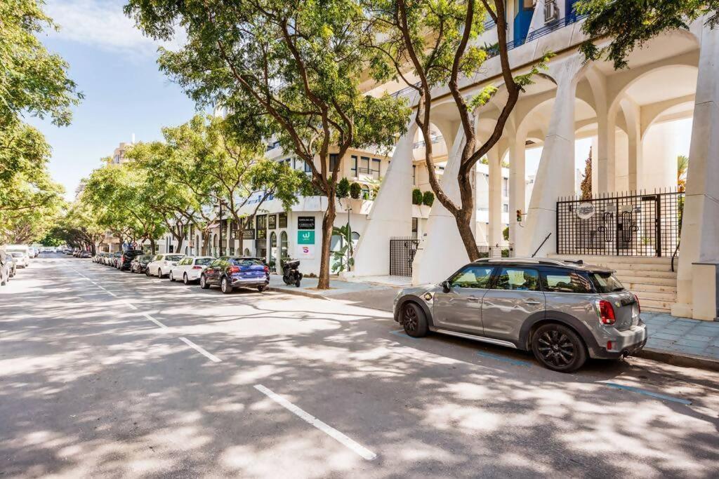 Marbella House Imponente Atico Con Piscina Privadaアパートメント エクステリア 写真