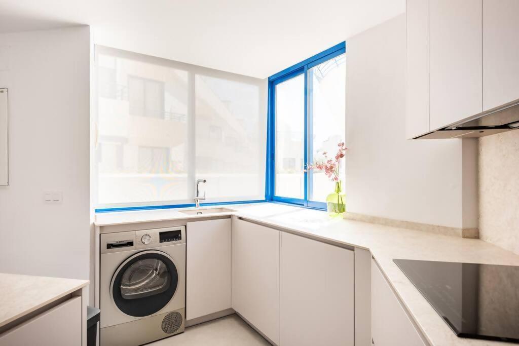 Marbella House Imponente Atico Con Piscina Privadaアパートメント エクステリア 写真