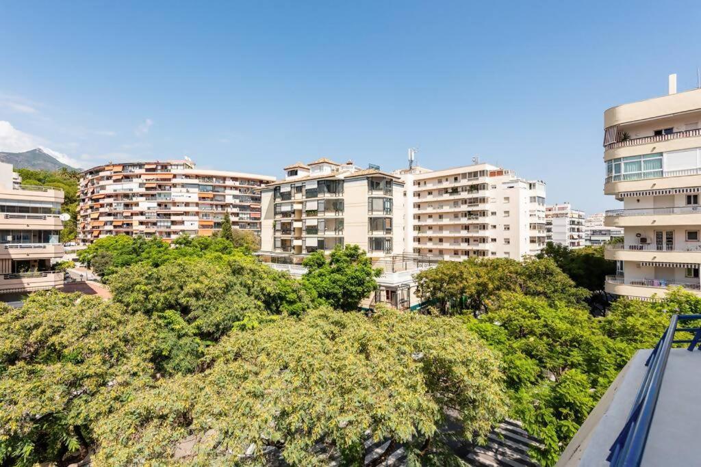 Marbella House Imponente Atico Con Piscina Privadaアパートメント エクステリア 写真