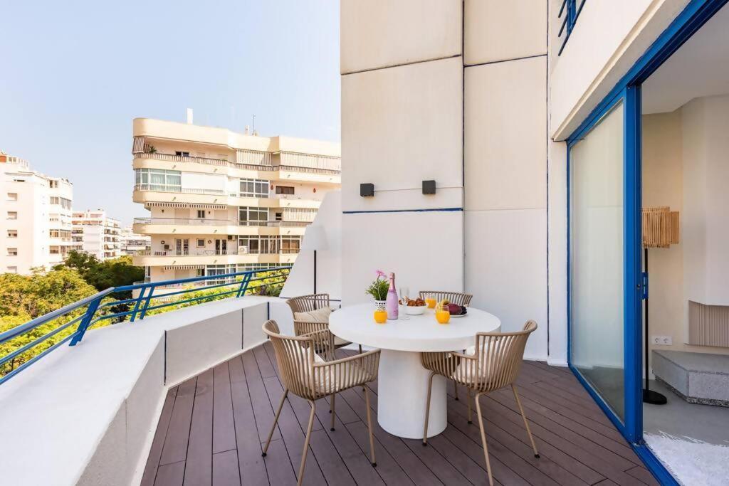 Marbella House Imponente Atico Con Piscina Privadaアパートメント エクステリア 写真